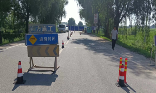 严格落实巡查制度，争分夺秒抢险保通